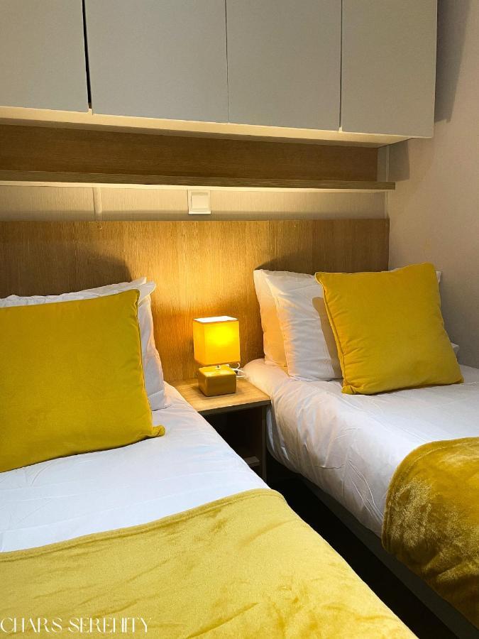 Lovely Holiday Home At Lyons Caravan Park! برستاتين المظهر الخارجي الصورة